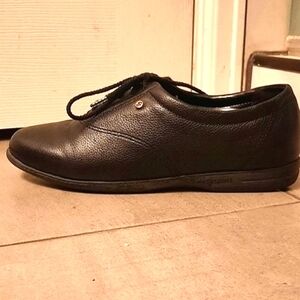 EASY SPIRIT LEATHER WALKING SHOES SIZE 7.5 W